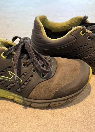 Piedro kinder sneakers, merk: Piedro, staat: Heel goed, maat: 34, € 5,00, € 5,95 inclusief Kopersbescherming