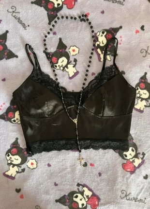 top goth con pizzo satinato, brand: Alternative, condizioni: Nuovo senza cartellino, taglia: S / IT 40 / EU 36, €10.00, €11.20 include la Protezione acquisti