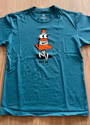 Blauw Nike SB T-shirt met originele graphic, marque: Nike, état: Très bon état, taille: XS, 9,00 €, 10,15 € Protection acheteurs incluse