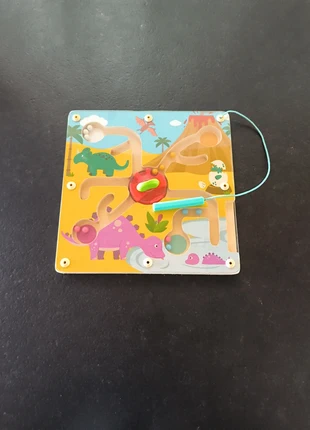 Plateau bois de bille aimantées thème dinosaures pour travailler la motricité de bébé, marca: Oxybul, estado: Bom, tamanho: Tamanho único, €3.00, €3.85 inclui Proteção do Comprador