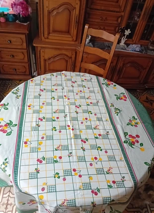 Une Nappe rectangulaire 170/140 et 2 torchons assorti 70/50 vintage ., brand: sans marque, condizioni: Ottime, €14.00, €15.40 include la Protezione acquisti