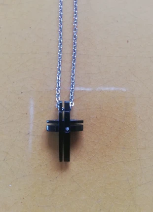 Chaîne en argent avec croix noire 3D, marque: histoire d'or, état: Neuf sans étiquette, 15,00 €, 16,45 € Protection acheteurs incluse