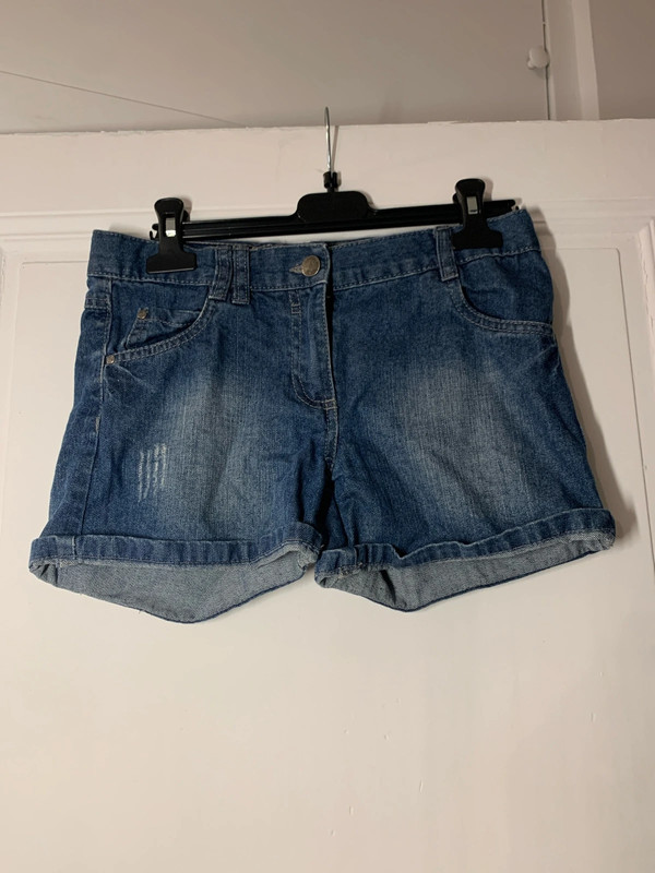 Short 🦋 1