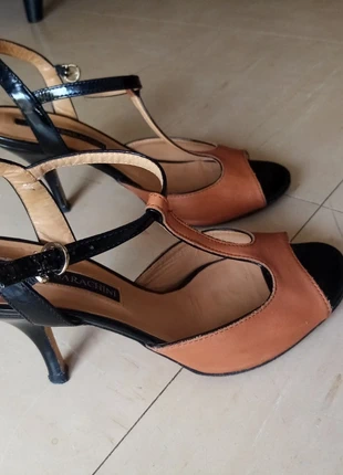Sandales été à talons 😍, merk: Luciano Barachini, staat: Heel goed, maat: 37, € 16,00, € 17,50 inclusief Kopersbescherming