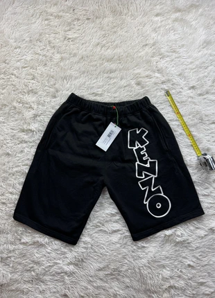 Short long jort en coton Kenzo noir et blanc - taille S homme, marke: Kenzo, zustand: Sehr gut, größe: S, 35,90 €, 38,40 € inklusive Vinted-Käuferschutz