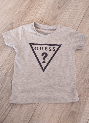 Bluzka guess, marke: GUESS, zustand: Sehr gut, größe: 18–24 Monate / 86, 8,00 €, 9,10 € inklusive Vinted-Käuferschutz