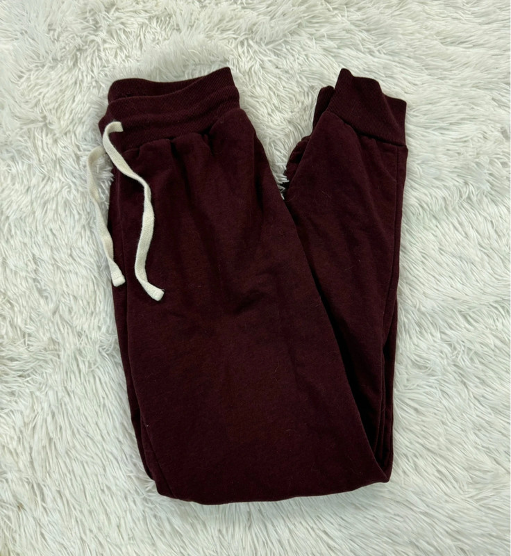 Womens forever 21 joggers 1