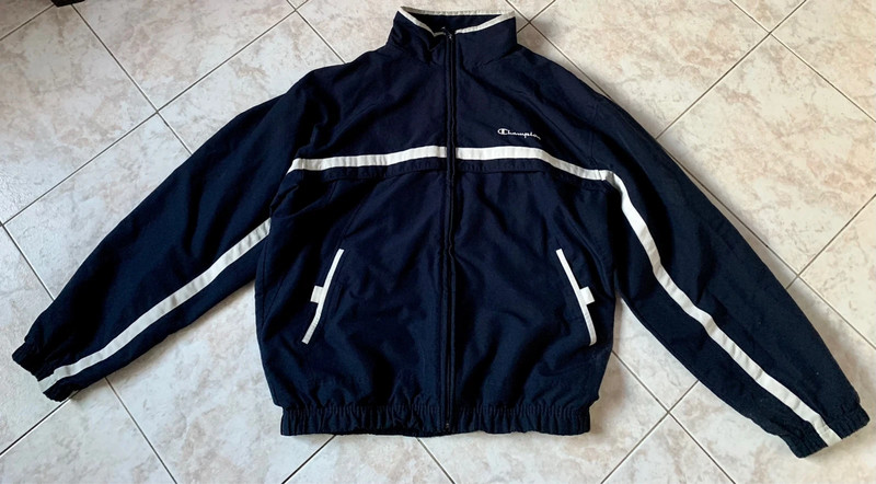 Veste vintage Champion. Vinted