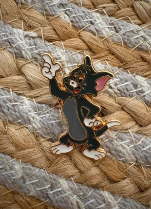 Pins Tom et Jerry 🐱🐭, marca: Tom and Jerry, estado: Muito bom, €4.00, €4.90 inclui Proteção do Comprador Pro