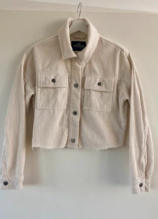 Hollister Corduroy Jacket XS - Light Cream, marque: Hollister, état: Très bon état, taille: XS / 34 / 6, 12,00 €, 13,30 € Protection acheteurs incluse