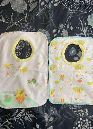 Lot 2 bavoirs bébé en excellent état, marque: MIXTE, état: Très bon état, 1,50 €, 2,28 € Protection acheteurs incluse
