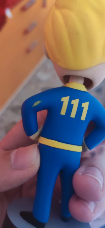 Vault Boy Bobblehead 2