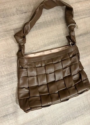 Steve Madden bruine laptop tas – stijlvol & praktisch!, marque: Steve Madden, état: Très bon état, 17,50 €, 19,08 € Protection acheteurs incluse