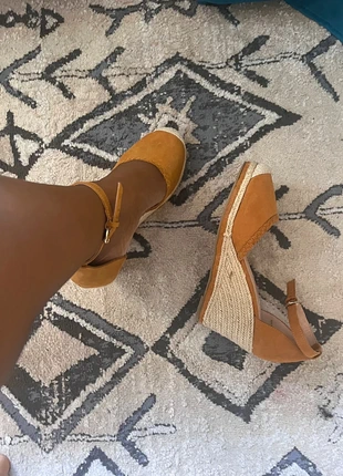 Espadrilles compensées Camaïeu 40, brand: Camaïeu, condizioni: Nuovo senza cartellino, taglia: 40, €8.00, €9.10 include la Protezione acquisti