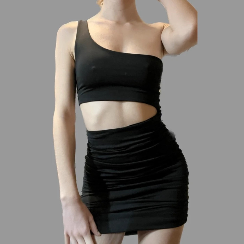 Vestido negro ajustado elástico mini 1