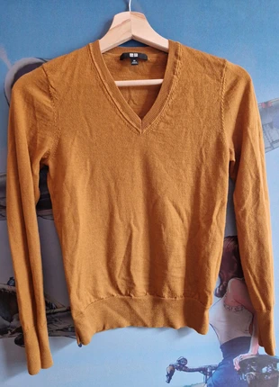 Pull pure laine, marque: Uniqlo, état: Très bon état, taille: XS / 34 / 6, 9,00 €, 10,15 € Protection acheteurs incluse