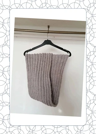 🟩Echarpe Tour de Cou - Gris en laine Fait Main - Femme - Très Bon Etat🟩, brand: Fait Main, condition: Very good, €3.50, €4.38 includes Buyer Protection