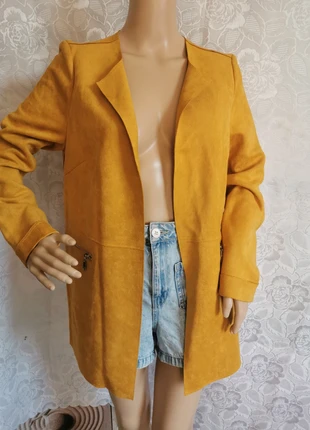 Veste jaune moutarde. Taille 38. Azara Paris, brand: AZARA PARIS, condizioni: Nuovo con cartellino, taglia: M / IT 42 / EU 38, €14.90, €16.35 include la Protezione acquisti
