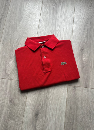 Polo Lacoste | Rouge logo brodé vert | Taille S, brand: Lacoste, condizioni: Ottime, taglia: S, €19.00, €20.65 include la Protezione acquisti