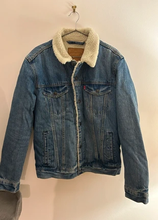 Veste en jean Levi’s, brand: Levi Strauss & Co., condition: Very good, size: M, €50.00, €53.20 includes Buyer Protection