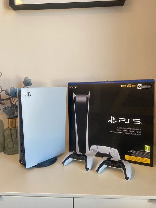 Sony PS5 Digital Edition | Vinted