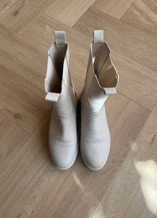 Nubikk witte laarzen maat 38, marca: Nubikk, estado: Muito bom, tamanho: 38, €65.00, €68.95 inclui Proteção do Comprador