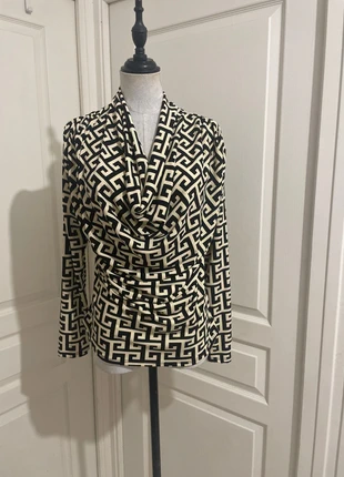 Pull femme tout neuf taille L/40, marque: New Collection, état: Neuf sans étiquette, taille: L / 40 / 12, 14,00 €, 15,40 € Protection acheteurs incluse