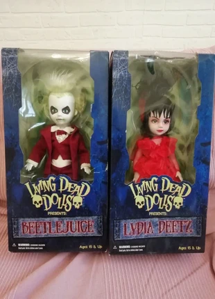 Living dead dolls Beetlejuice & Lydia, marca: Living Dead Dolls, estado: Novo com etiquetas, tamanho: Tamanho único, €450.00, €473.20 inclui Proteção do Comprador