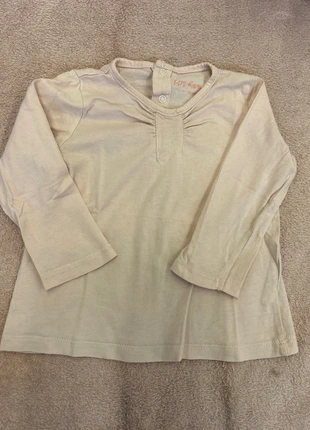 T-shirt manches longues, merk: Kimbaloo, staat: Heel goed, maat: 9-12 maanden / 74 cm, € 2,00, € 2,80 inclusief Kopersbescherming