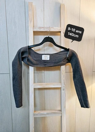 Boléro 9-10 ans 140cm Zara, marque: Zara, état: Très bon état, taille: 10 ans / 140 cm, 7,50 €, 8,58 € Protection acheteurs (Pro) incluse
