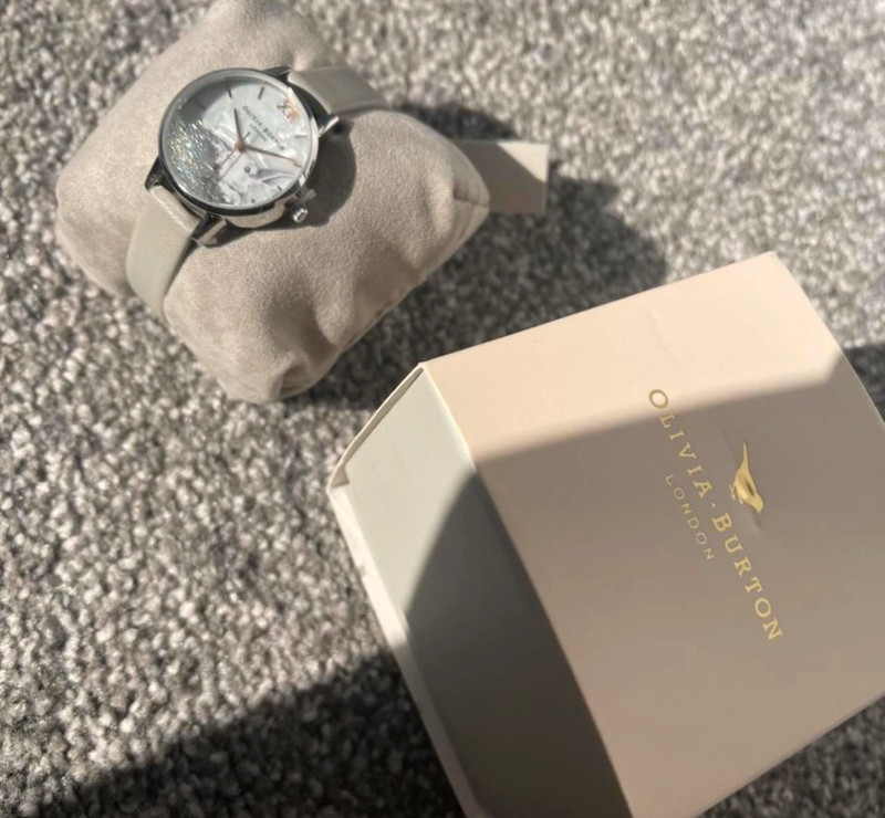 Olivia burton 2025 watch rabbit