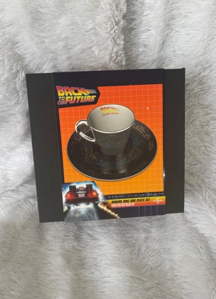 Tasse Thermoréactive + Soucoupe – Retour vers le Futur – Neuf, marke: retour vers le futur, zustand: Neu, mit Etikett, 14,00 €, 15,40 € inklusive Vinted-Käuferschutz