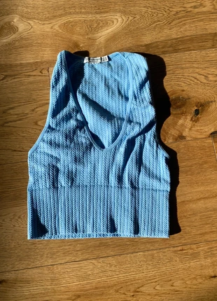 top scollo a v , marque: Stradivarius, état: Neuf sans étiquette, taille: XS / 34 / 6, 7,00 €, 8,05 € Protection acheteurs incluse