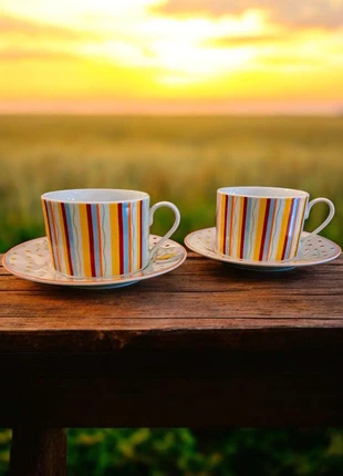 Lot de 2 tasses à café/thé avec soucoupes motif coloré rayures & pois, merk: Maisons du Monde, staat: Heel goed, € 8,00, € 9,10 inclusief Kopersbescherming