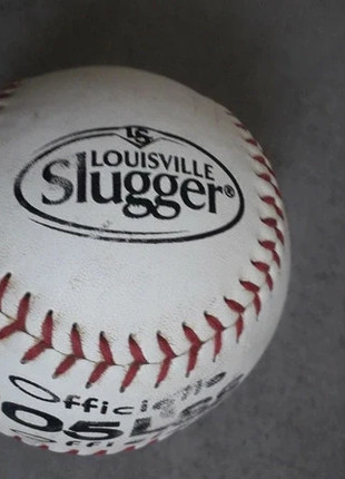 Balle de baseball ( softball ), marque: louisville slugger, état: Très bon état, 9,90 €, 11,10 € Protection acheteurs incluse