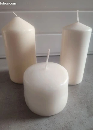 Lot 3 bougies piliers, marque: ne sais plus, état: Neuf sans étiquette, 15,00 €, 16,45 € Protection acheteurs incluse