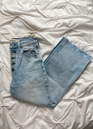 Jeans évasé taille ultra haute Abercrombie, merk: Abercrombie & Fitch, staat: Heel goed, maat: S / 36 / 8, € 15,00, € 16,45 inclusief Kopersbescherming