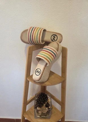 Zuecos de colores, marque: Wonan Key, état: Neuf sans étiquette, taille: 36, 15,99 €, 17,49 € Protection acheteurs incluse