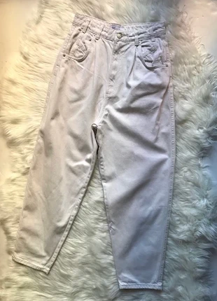 Jean ample mom crème Zara taille 36, marca: Zara, estado: Muy bueno, tamaño: S / 36 / 8, 15,00 €, 16,45 € Protección al comprador incluida