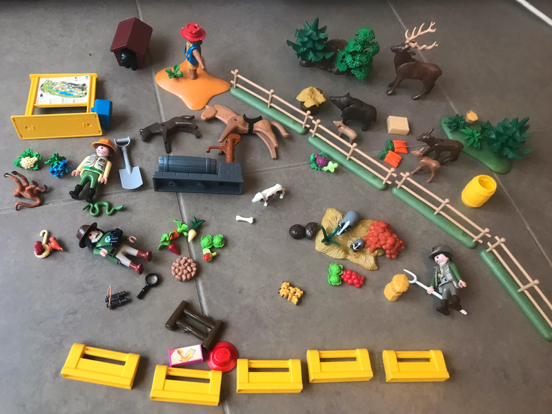 ensemble Playmobil le ZOO ou garde forestier , Nature , Animaux