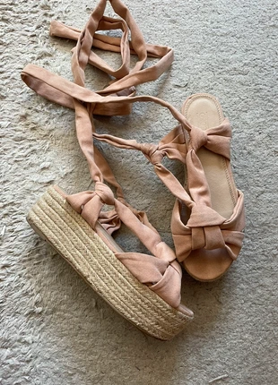 Sandalias rosas con plataforma, marca: ASOS, estado: Muito bom, tamanho: 37, €8.00, €9.10 inclui Proteção do Comprador