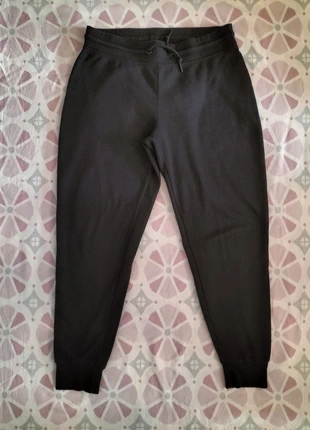 calças de treino pretas da Primark, marca: Primark, estado: Bom, tamanho: M / 38 / 10, €2.00, €2.80 inclui Proteção do Comprador