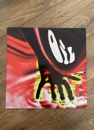 Vinyle Maxi 12" Oil - Slight Of Hand, zustand: Sehr gut, 2,00 €, 2,80 € inklusive Vinted-Käuferschutz