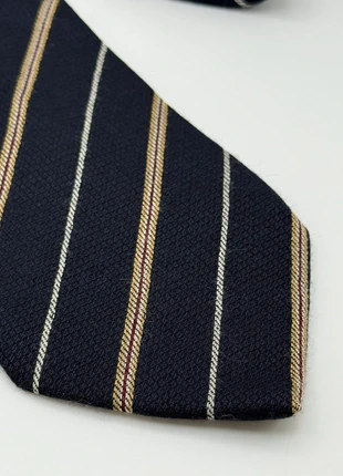 Cravatta Basile wool and cashmere Made in Italy, marque: Vintage Dressing, état: Très bon état, 9,90 €, 11,10 € Protection acheteurs (Pro) incluse