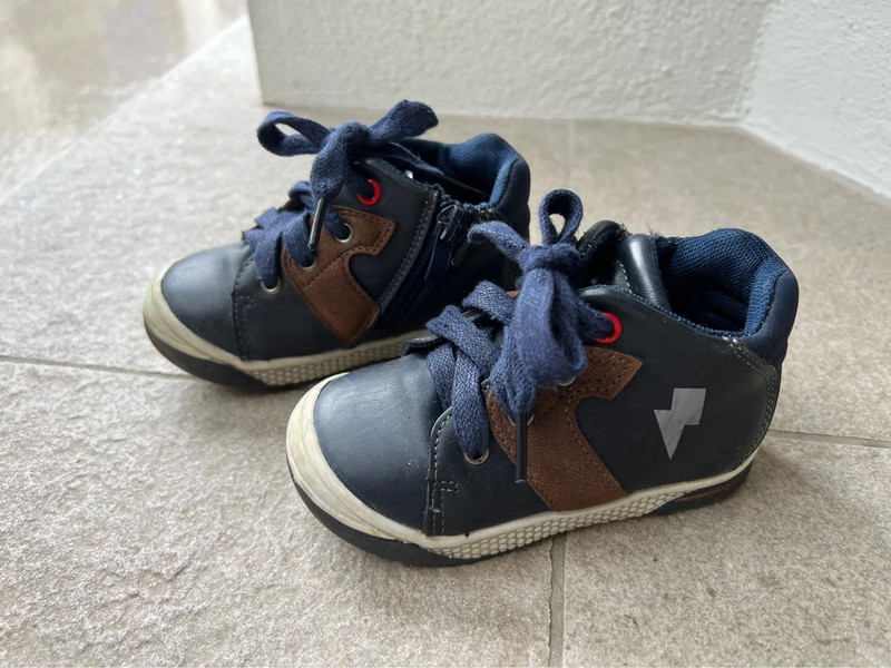 Chaussures garcon taille 23 shop