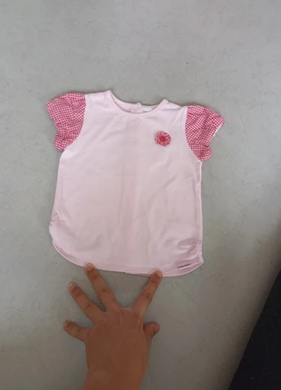 T-shirt , marque: P'tit Bisou, état: Très bon état, taille: 3-6 mois / 62 cm, 1,00 €, 1,75 € Protection acheteurs incluse