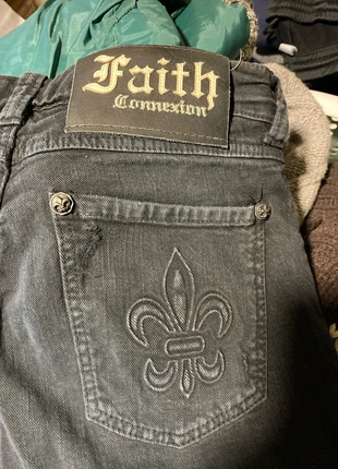 Pantalon jean noir, marke: Faith Connexion, zustand: Sehr gut, größe: Sonstige, 5,00 €, 5,95 € inklusive Vinted-Käuferschutz