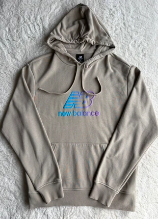 Sweat à capuche New Balance Taille S, marke: New Balance, zustand: Sehr gut, größe: S, 25,00 €, 26,95 € inklusive Vinted-Käuferschutz