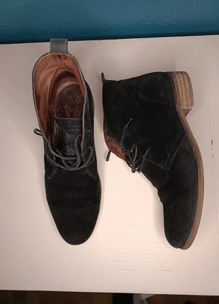 Bottines style desert boots - 39, marque: André, état: Bon état, taille: 39, 15,00 €, 16,45 € Protection acheteurs incluse
