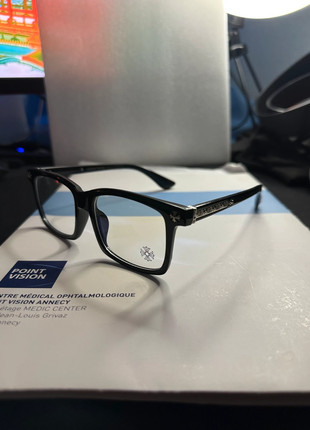 Lunettes Chrome Hearts noir, marke: Chrome Hearts, zustand: Neu, 17,00 €, 18,55 € inklusive Vinted-Käuferschutz